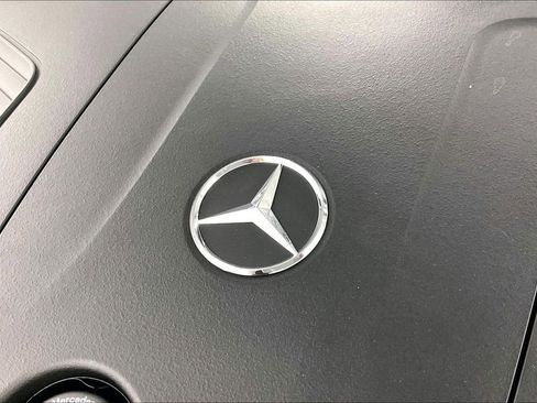 New 2026 Mercedes-Benz GLC 300 4MATIC image 17
