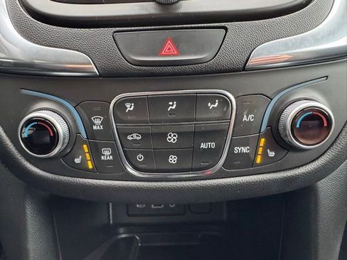 Used 2020 Chevrolet Equinox Premier w/ Premier Redline Edition image 23