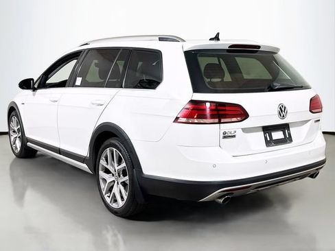 Used 2019 Volkswagen Golf Alltrack S AWD/4WD image 6