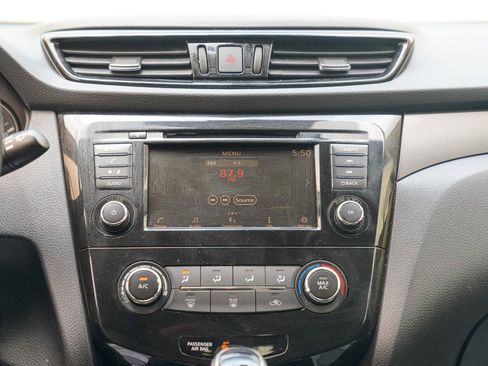Used 2021 Nissan Rogue Sport S FWD image 26