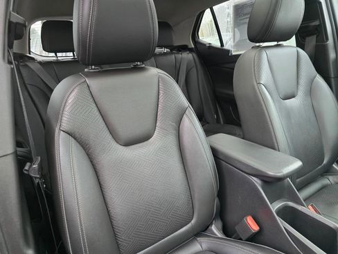 Used 2023 Buick Encore GX Essence w/ Experience Buick Package image 11