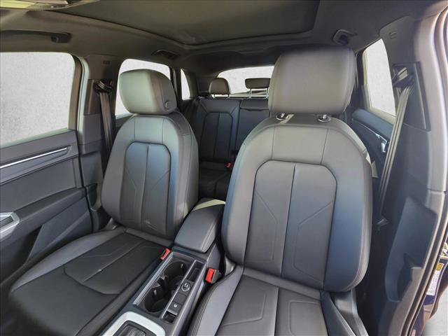 Used 2025 Audi Q3 2.0T Premium w/ Convenience Plus Package AWD/4WD image 15