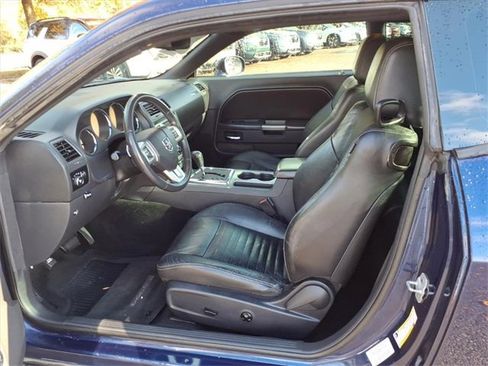 Used 2013 Dodge Challenger R/T Plus image 4