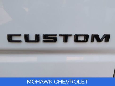 Used 2020 Chevrolet Silverado 1500 Custom Trail Boss w/ Custom Convenience Package AWD/4WD image 31