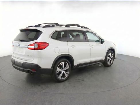 Used 2022 Subaru Ascent Premium w/ Convenience Package AWD/4WD image 9