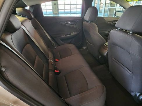 Certified 2022 Chevrolet Malibu LS image 15