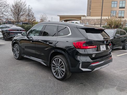 Certified 2025 BMW X1 xDrive28i w/ Convenience Package image 5