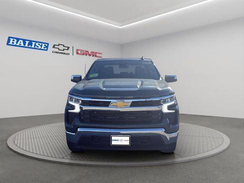 New 2026 Chevrolet Silverado 1500 LT image 3