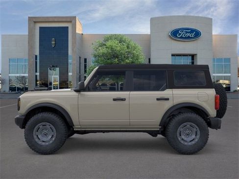 New 2025 Ford Bronco 4-Door w/ Sasquatch Package image 3