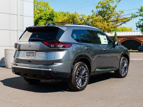 New 2026 Nissan Rogue Platinum w/ Platinum Premium Package image 6