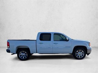 Used 2011 GMC Sierra 1500 SLE w/ Regional Value Package RWD video 4