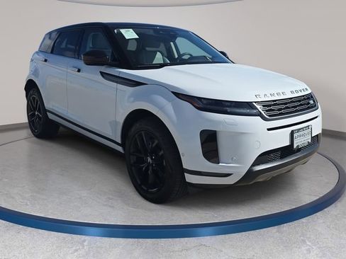 Used 2025 Land Rover Range Rover Evoque S image 4