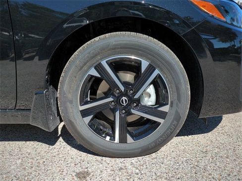 New 2025 Nissan Sentra SV image 11