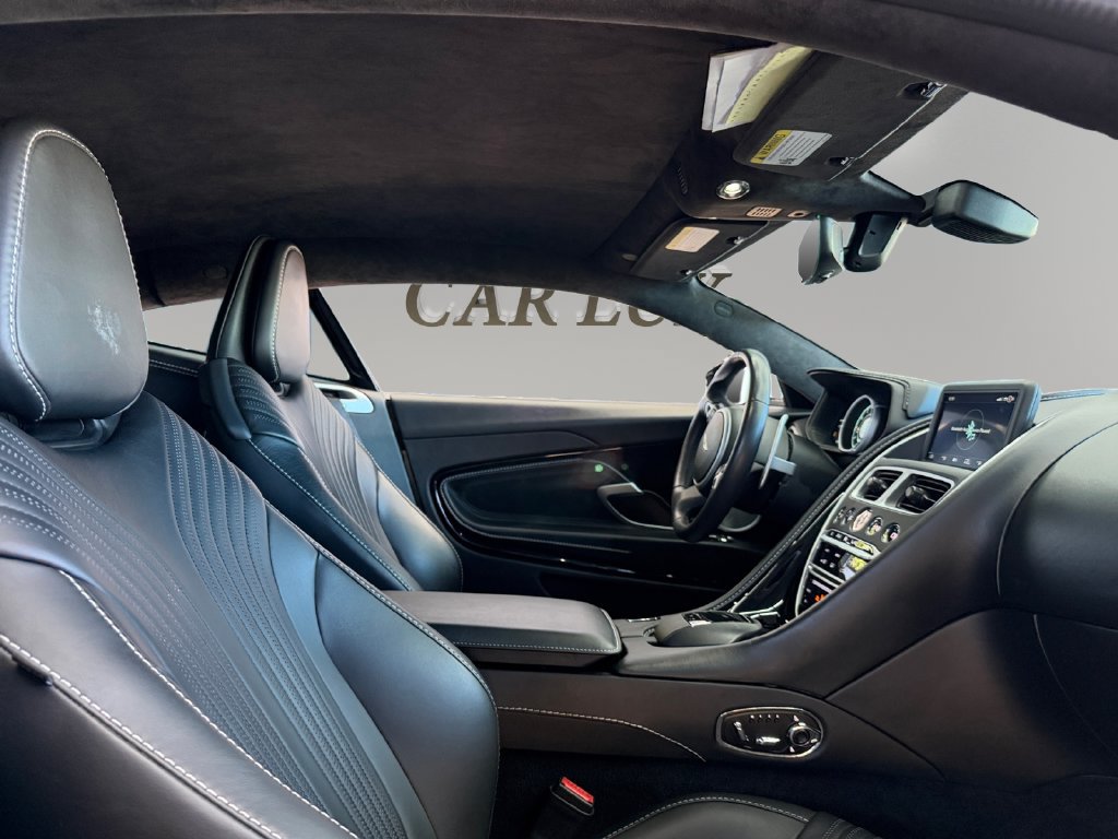 Used 2019 Aston Martin DB11 Coupe RWD image 15