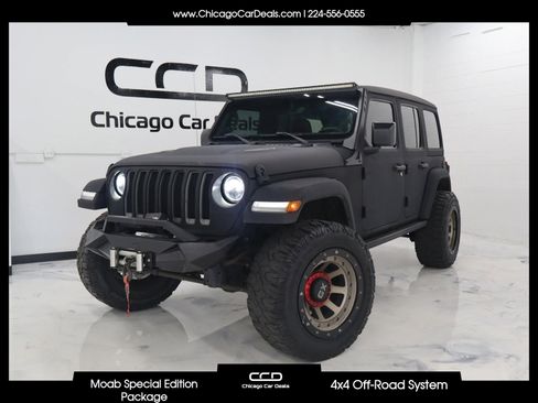 Used 2019 Jeep Wrangler Unlimited Sahara w/ Quick Order Package 24M Moab AWD/4WD image 1