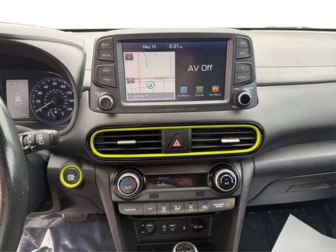 Used 2019 Hyundai Kona Ultimate FWD image 15