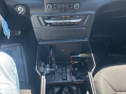 Used 2020 Ford Explorer 4WD Police Interceptor image 18