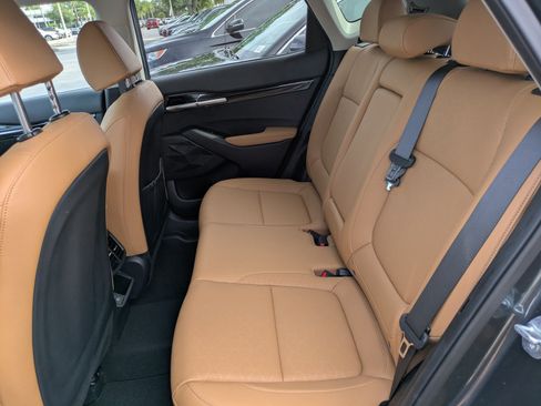 Certified 2024 Kia Seltos EX FWD image 11