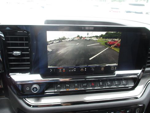 New 2026 Chevrolet Silverado 1500 ZR2 image 24