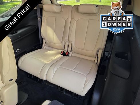 Used 2022 Jeep Grand Cherokee L Limited w/ MOPAR Finishing Package RWD image 15