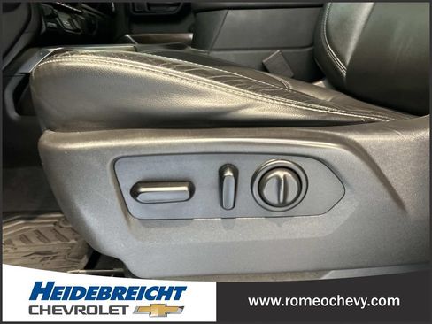 Used 2020 Chevrolet Silverado 1500 RST AWD/4WD image 14