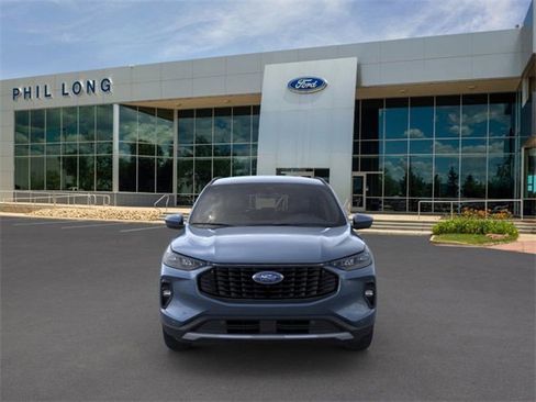 New 2025 Ford Escape SE w/ PHEV Premium Package FWD image 6