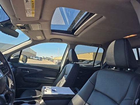 Used 2025 Honda Ridgeline RTL image 17