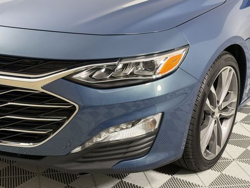 Used 2024 Chevrolet Malibu LT FWD image 11