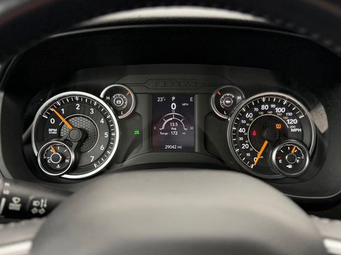 Used 2022 RAM 1500 Big Horn image 11