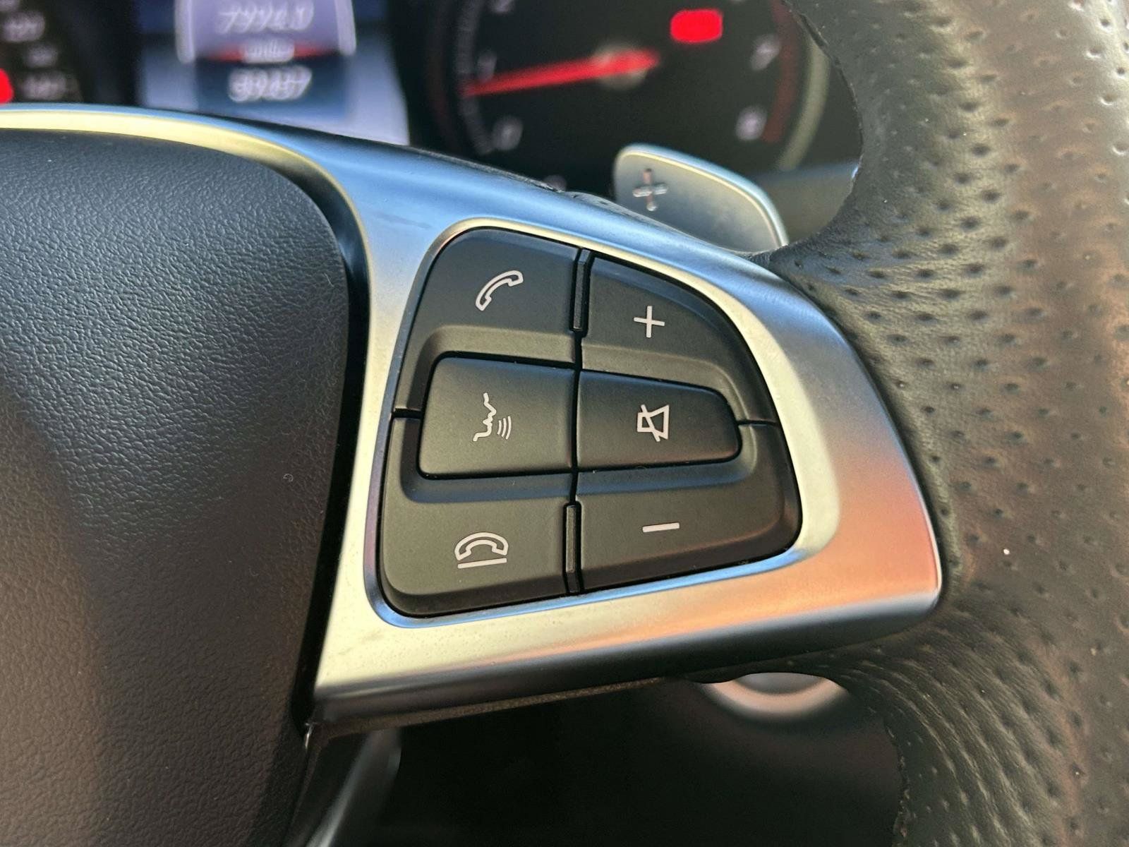 Used 2019 Mercedes-Benz GLC 300 image 29