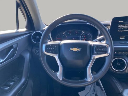 Used 2024 Chevrolet Blazer LT w/ Convenience Package image 17