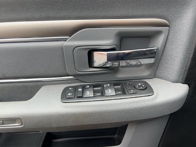 Used 2020 RAM 1500 Warlock w/ Electronics Group AWD/4WD image 14