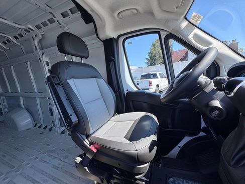 Used 2025 RAM ProMaster 3500 w/ Convenience Group FWD image 23