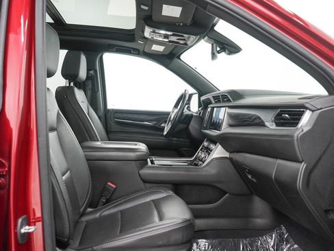 Used 2021 GMC Yukon Denali AWD/4WD image 14