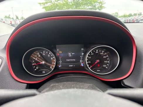 Used 2020 Jeep Compass Trailhawk w/ Cold Weather Group AWD/4WD image 16