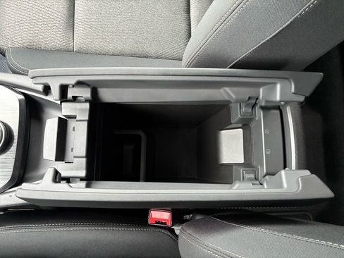 Used 2026 Nissan Rogue SV w/ Cold Weather Package image 37