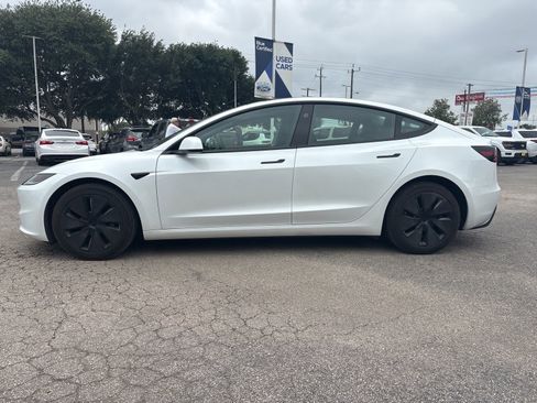 Used 2025 Tesla Model 3 Long Range RWD image 6