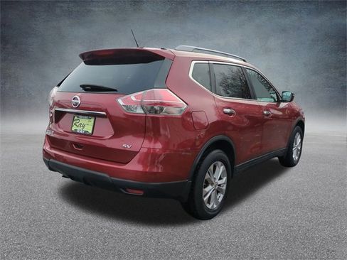 Used 2016 Nissan Rogue SV image 9