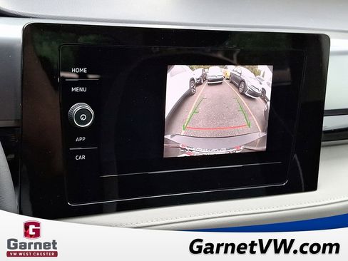 New 2025 Volkswagen Taos S image 8