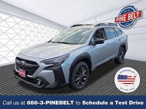 Used 2025 Subaru Outback Onyx Edition image 1