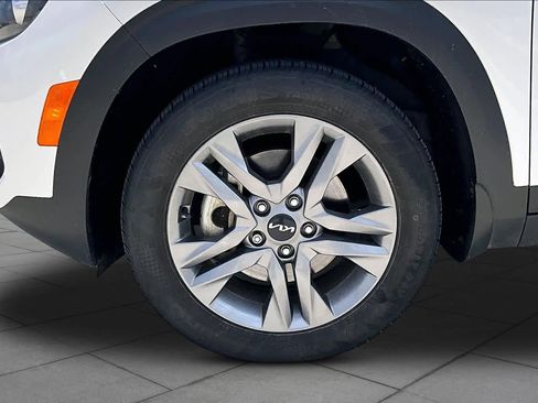 Certified 2023 Kia Seltos S AWD/4WD image 10