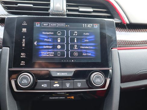 Used 2018 Honda Civic Type R image 23