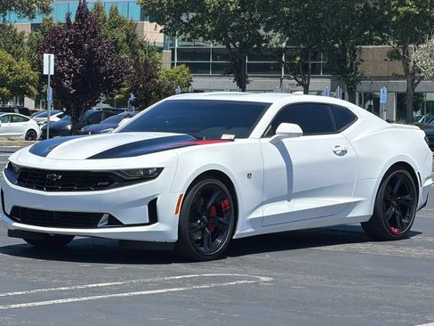 Used 2023 Chevrolet Camaro LT w/ RS Package RWD image 8