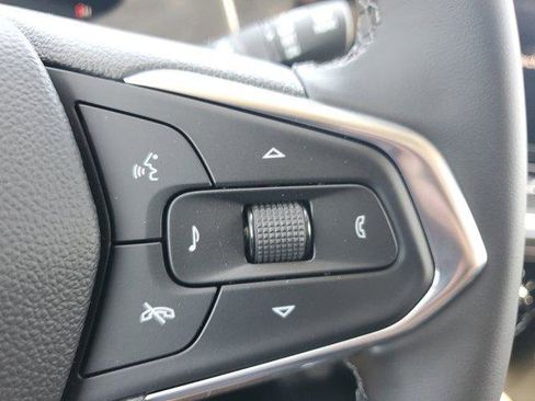 New 2026 Chevrolet Trax ACTIV w/ Sunroof Package FWD image 20
