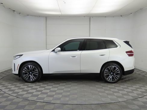 Used 2025 BMW X3 xDrive30i w/ Convenience Package image 8