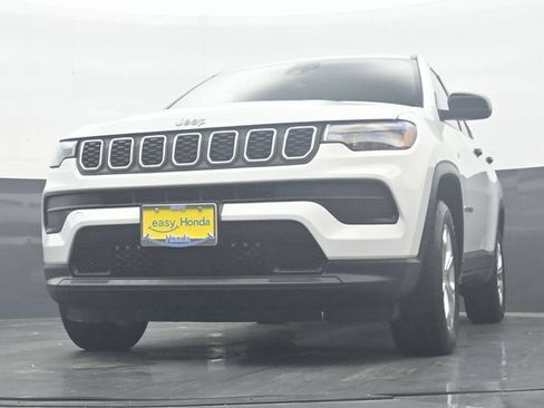 Used 2024 Jeep Compass Sport AWD/4WD image 28