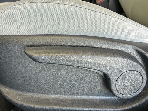 Used 2023 Kia Rio S FWD image 23