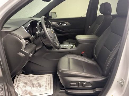 Certified 2023 Chevrolet Traverse LT w/ LT Premium Package image 14