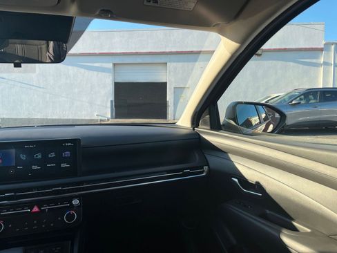 Used 2025 Hyundai Tucson SEL AWD/4WD image 36