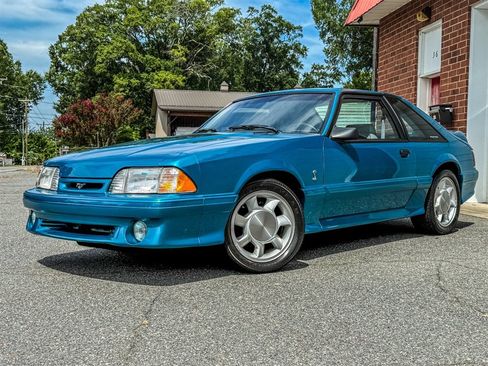 Used 1993 Ford Mustang Cobra RWD image 2
